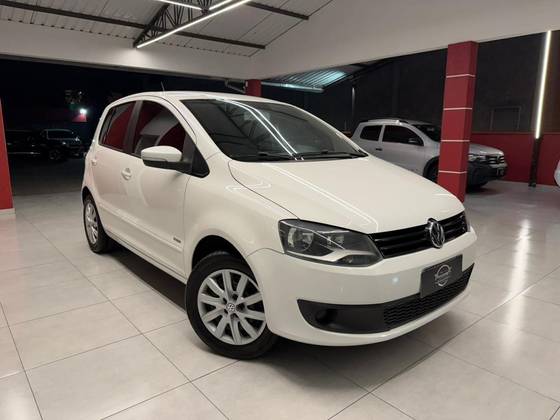 VOLKSWAGEN FOX 1.0 MI 8V FLEX 4P MANUAL VOLKSWAGEN FOX 1.0 MI 8V FLEX 4P MANUAL